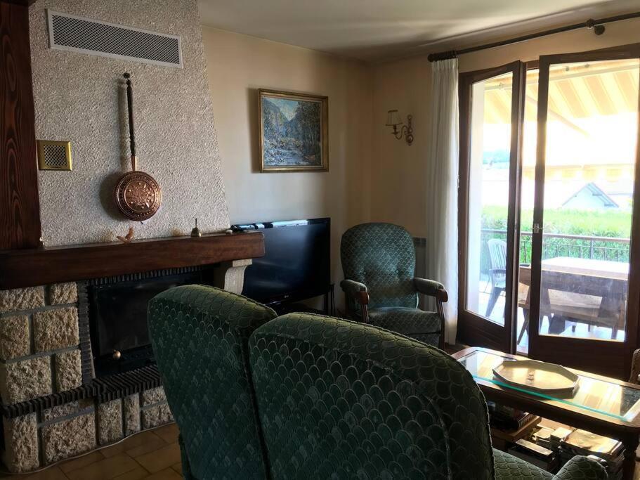Comme Chez Mamie, Maison Entiere 1-6 Personnes Alby-sur-Cheran Exteriör bild