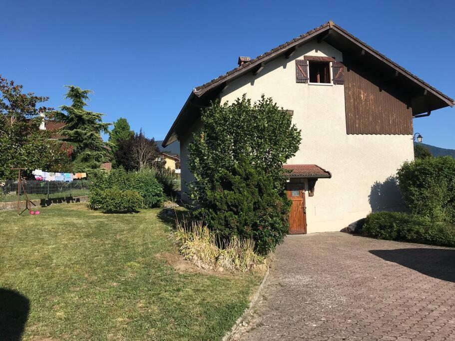 Comme Chez Mamie, Maison Entiere 1-6 Personnes Alby-sur-Cheran Exteriör bild